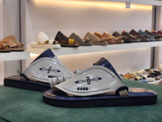 صورة شرقي مطرز مديل ف36